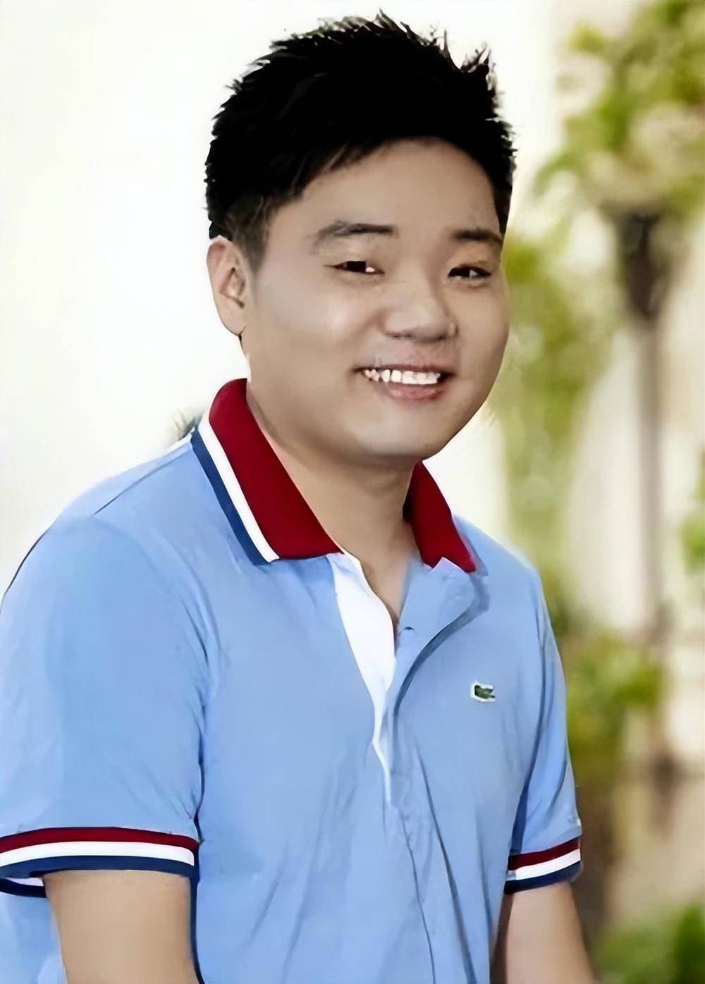 在右中場橫 在右中場橫